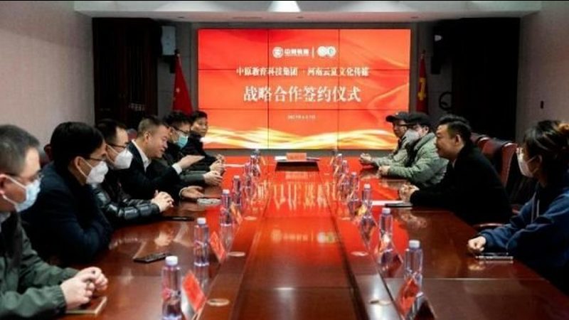 服装直播代运营费用主要包括以下几部分：