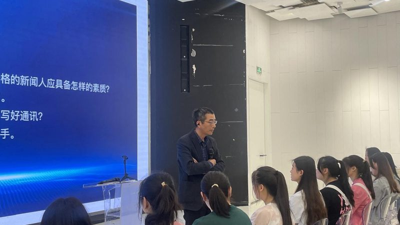 直播传媒公司运营模式揭秘：价格背后的逻辑
